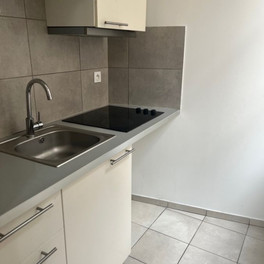  CABINET L'ANTENNE : Appartement | NIMES (30900) | 37 m2 | 506 € 