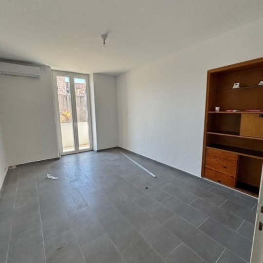  CABINET L'ANTENNE : Apartment | NIMES (30900) | 57 m2 | 700 € 