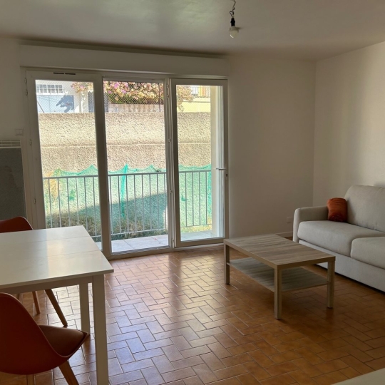 CABINET L'ANTENNE : Appartement | NIMES (30900) | 33.00m2 | 500 € 