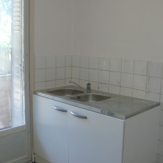  CABINET L'ANTENNE : Appartement | NIMES (30900) | 53 m2 | 619 € 