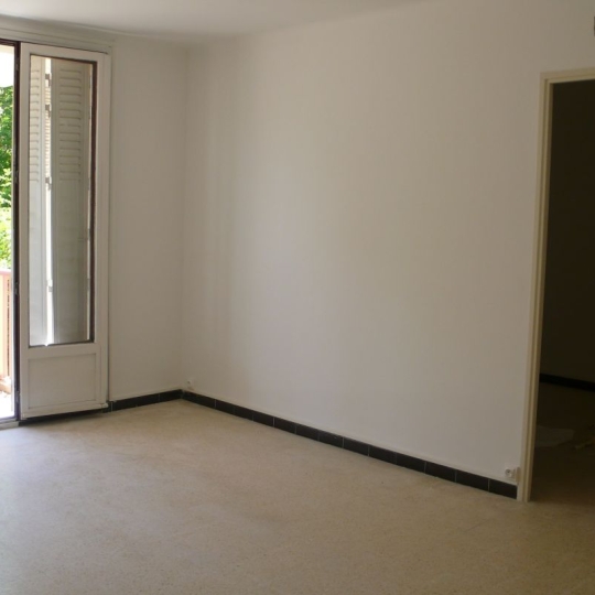  CABINET L'ANTENNE : Appartement | NIMES (30900) | 53 m2 | 619 € 