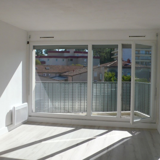  CABINET L'ANTENNE : Appartement | NIMES (30900) | 35 m2 | 576 € 