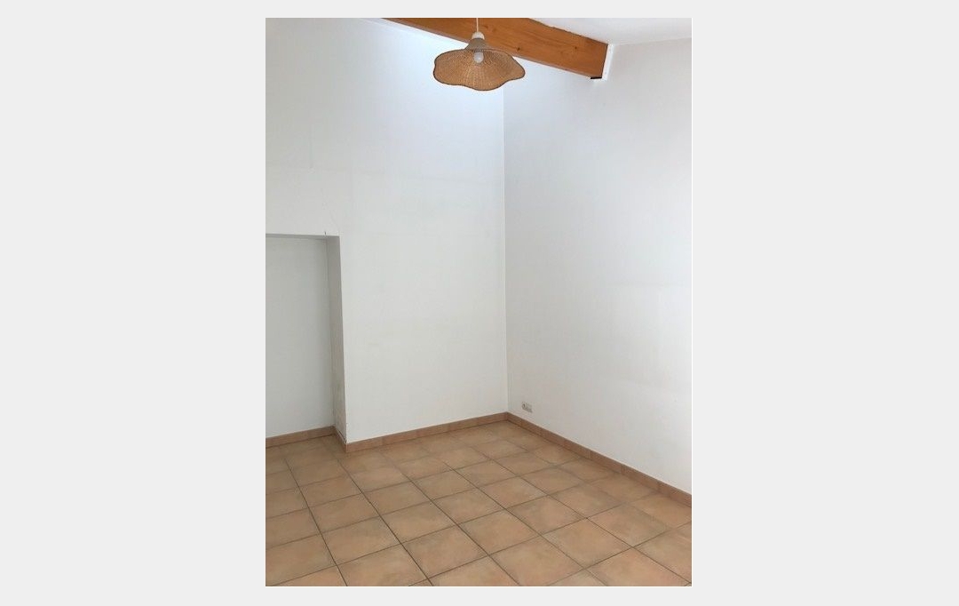 CABINET L'ANTENNE : Appartement | NIMES (30900) | 43 m2 | 590 € 