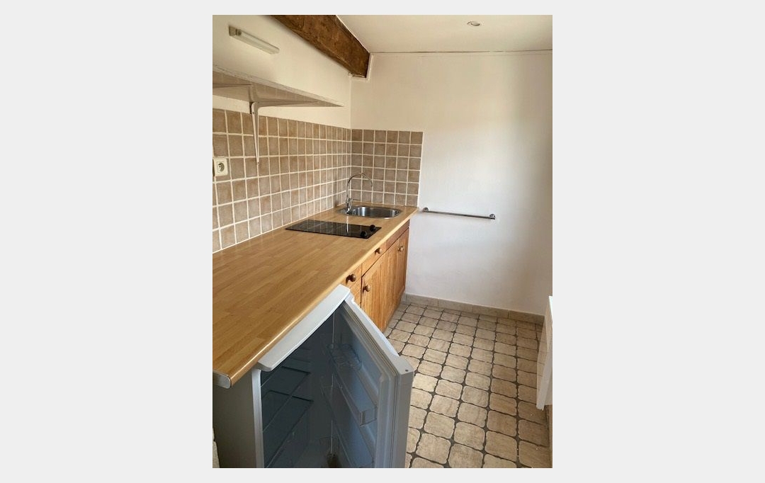 CABINET L'ANTENNE : Appartement | NIMES (30900) | 34 m2 | 520 € 