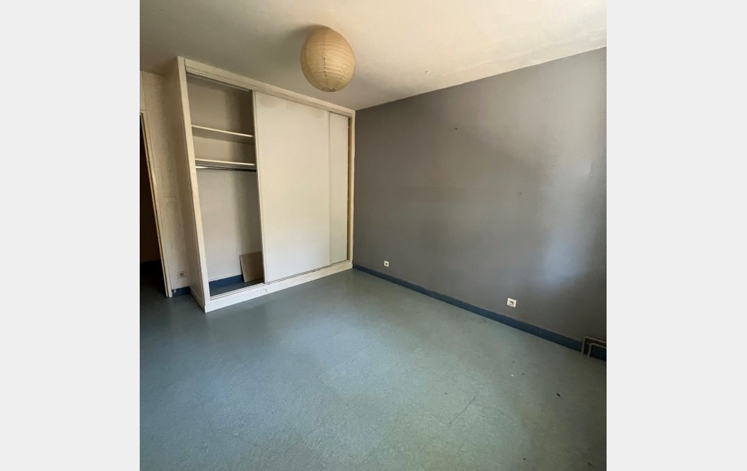 CABINET L'ANTENNE : Appartement | NIMES (30900) | 73 m2 | 634 € 