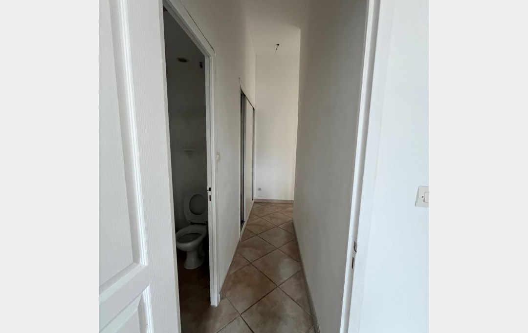 CABINET L'ANTENNE : Appartement | NIMES (30900) | 67 m2 | 757 € 