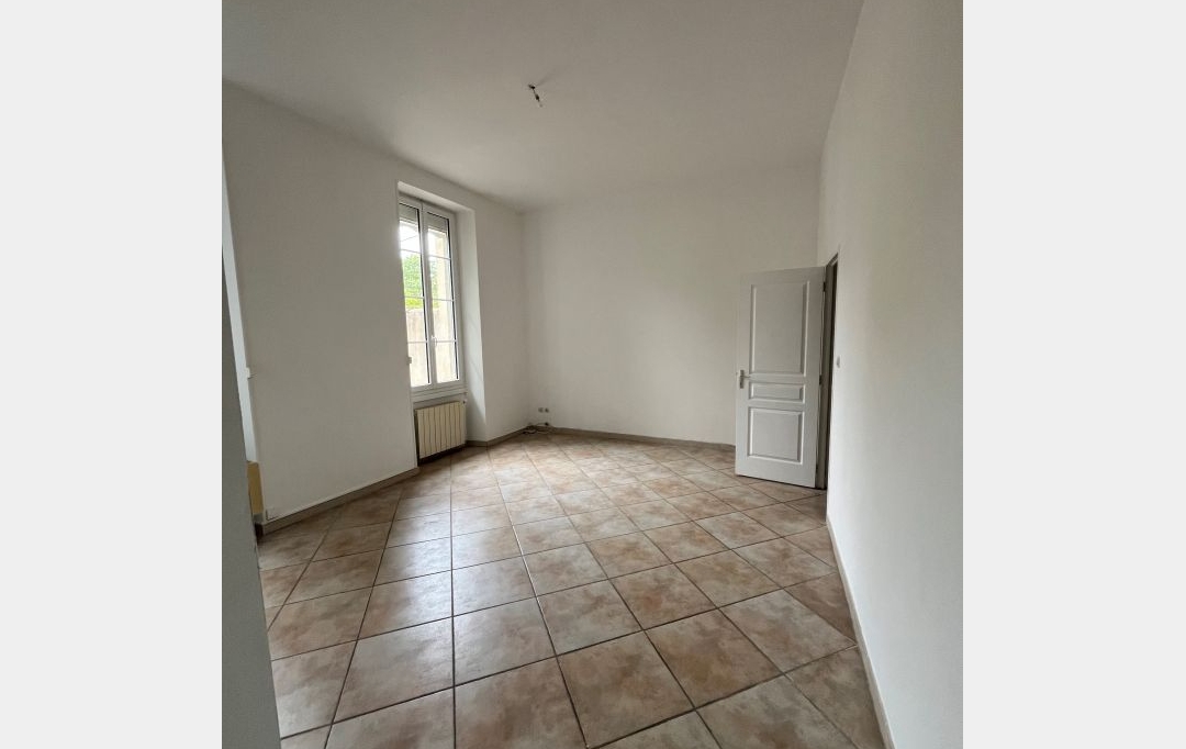 CABINET L'ANTENNE : Appartement | NIMES (30900) | 67 m2 | 757 € 