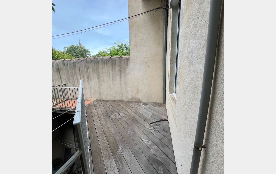 CABINET L'ANTENNE : Appartement | NIMES (30900) | 67 m2 | 757 € 