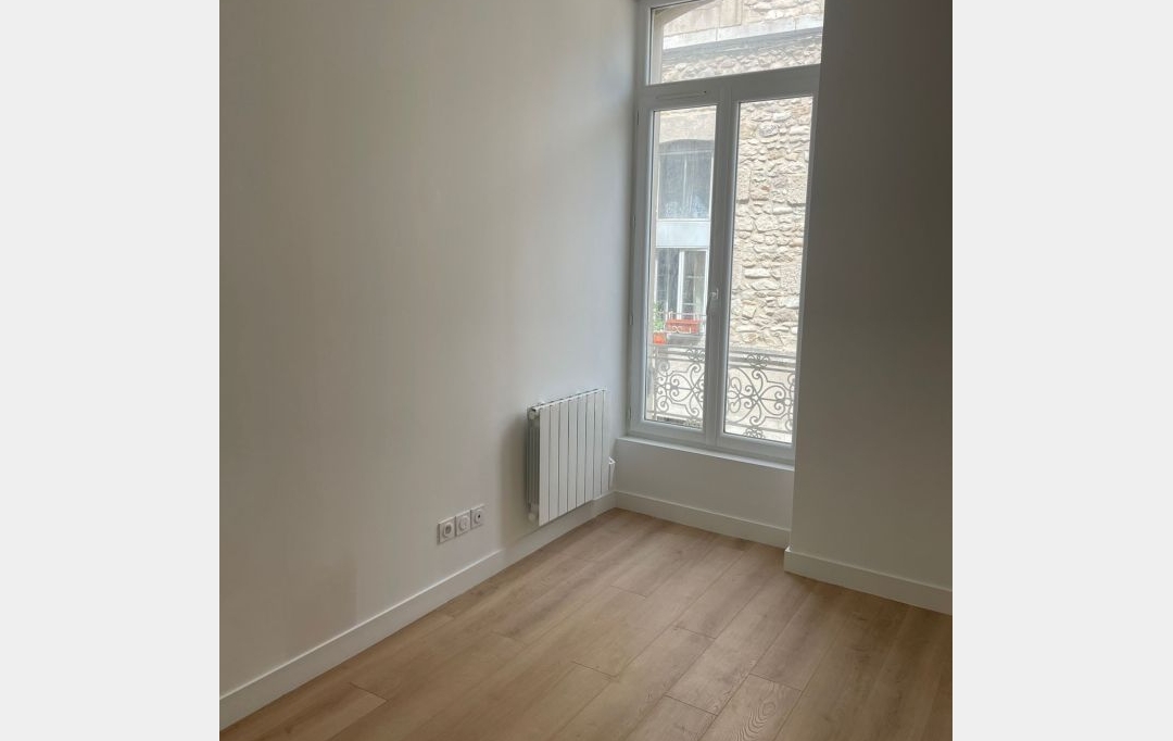 CABINET L'ANTENNE : Appartement | NIMES (30900) | 69 m2 | 786 € 