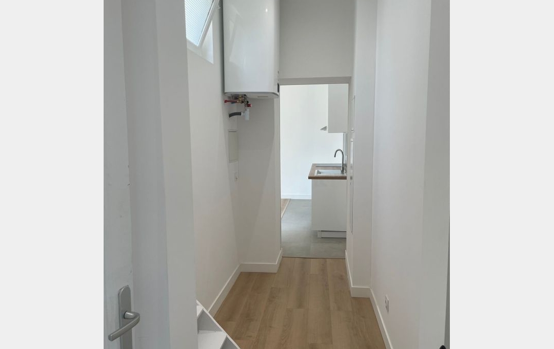 CABINET L'ANTENNE : Appartement | NIMES (30900) | 69 m2 | 786 € 