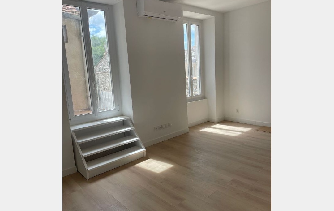 CABINET L'ANTENNE : Appartement | NIMES (30900) | 69 m2 | 786 € 