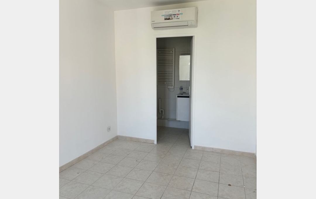 CABINET L'ANTENNE : Appartement | NIMES (30900) | 36 m2 | 550 € 