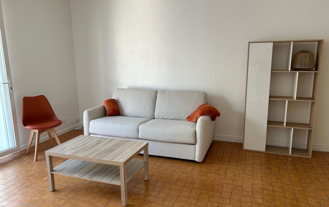 CABINET L'ANTENNE : Appartement | NIMES (30900) | 33 m2 | 500 € 