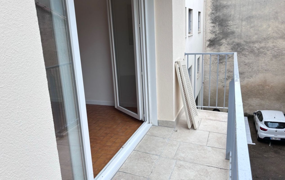 CABINET L'ANTENNE : Appartement | NIMES (30900) | 33 m2 | 500 € 