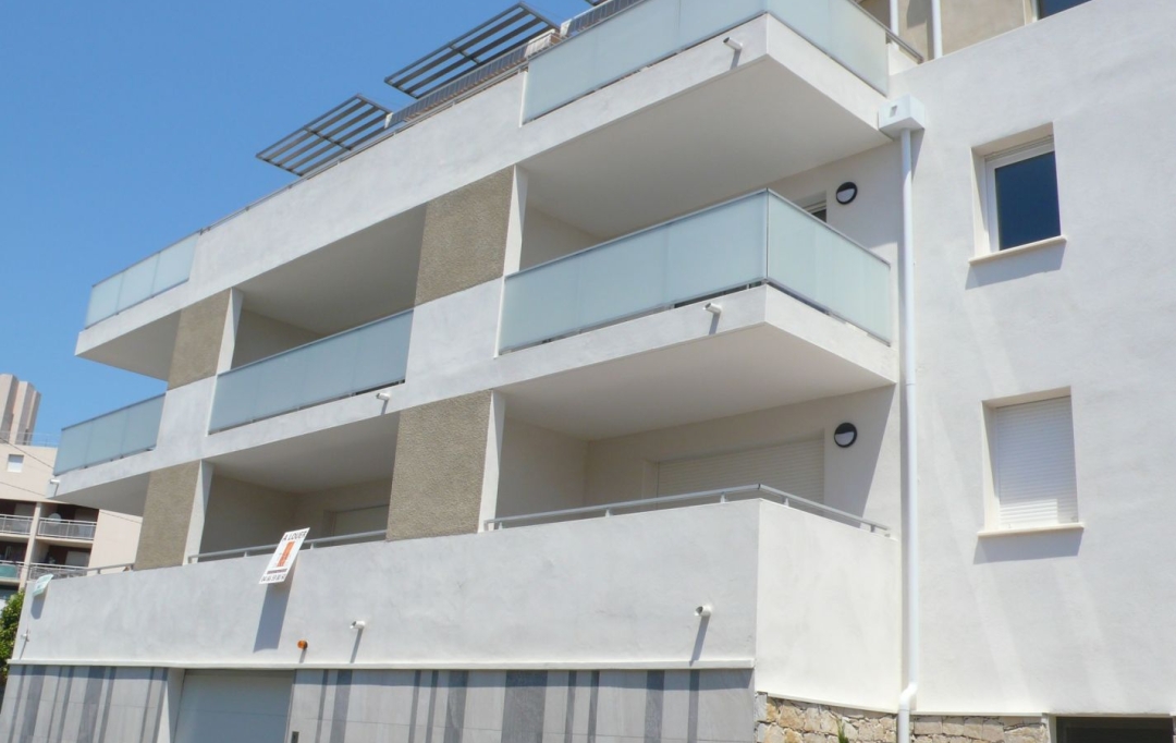 CABINET L'ANTENNE : Appartement | NIMES (30900) | 44 m2 | 646 € 