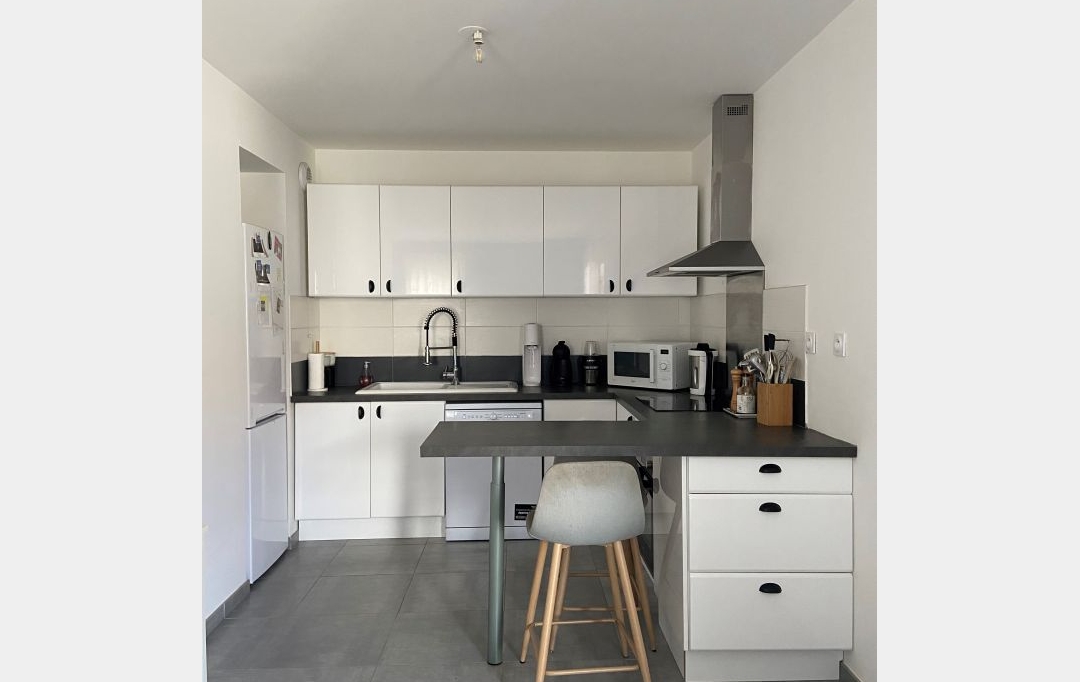 CABINET L'ANTENNE : Appartement | NIMES (30900) | 44 m2 | 646 € 