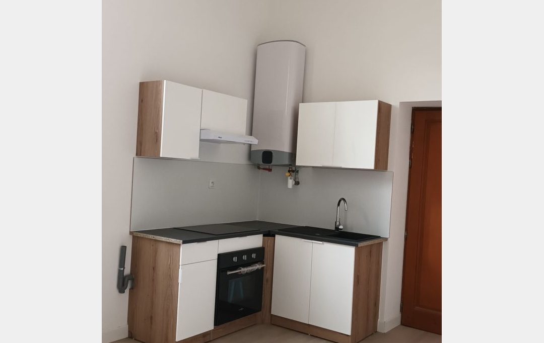 CABINET L'ANTENNE : Appartement | NIMES (30900) | 71 m2 | 970 € 