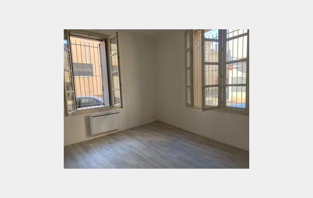 CABINET L'ANTENNE : Apartment | NIMES (30900) | 45 m2 | 550 € 