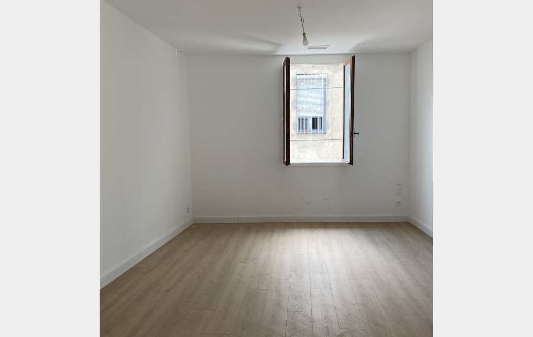 CABINET L'ANTENNE : Appartement | NIMES (30000) | 50 m2 | 108 500 € 